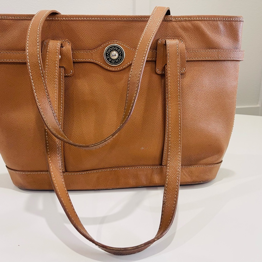 Dooney & Bourke Black Logo Lock Tote HL640 Leather Purse - Picture 5 of 9